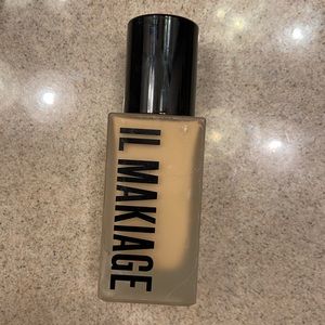 Il Makiage Foundation 060 Woke Up Like This